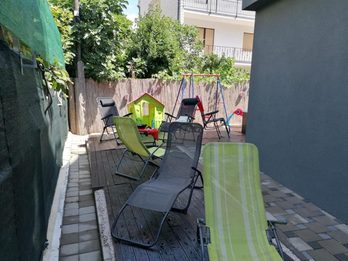 Apartmani U Kastelima Каштела Экстерьер фото
