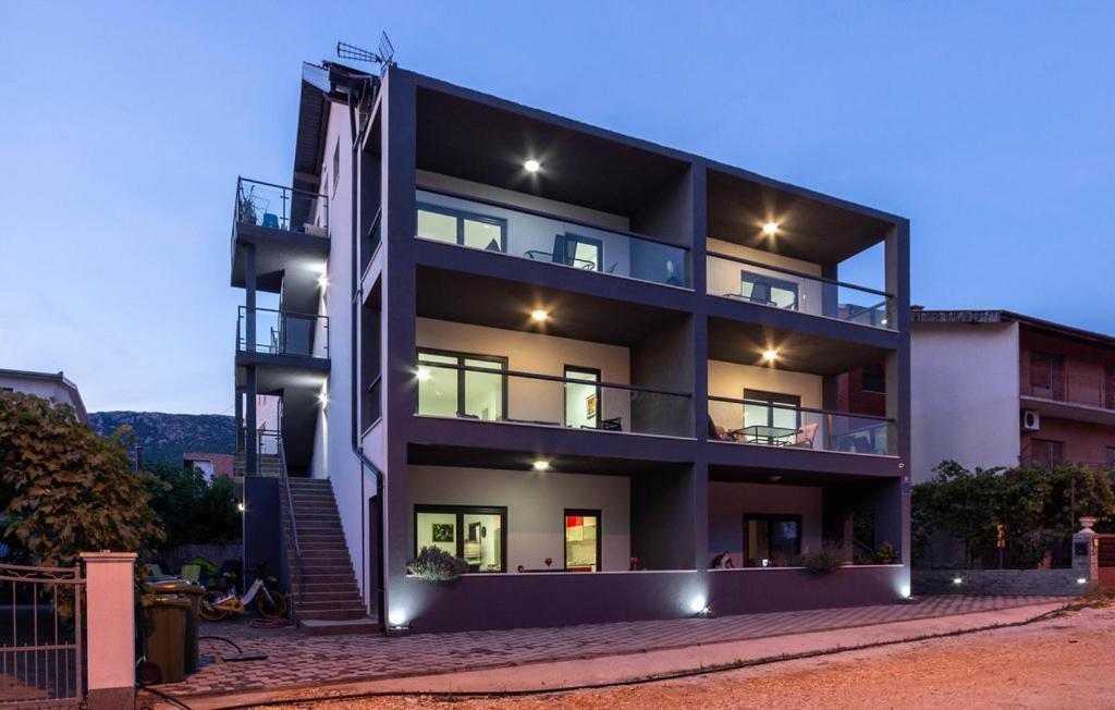 Apartmani U Kastelima Каштела Экстерьер фото